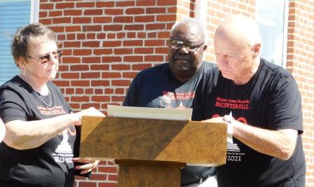 Retired Courier Journal reporter pens 200th Hickman County Anniversary Proclamation