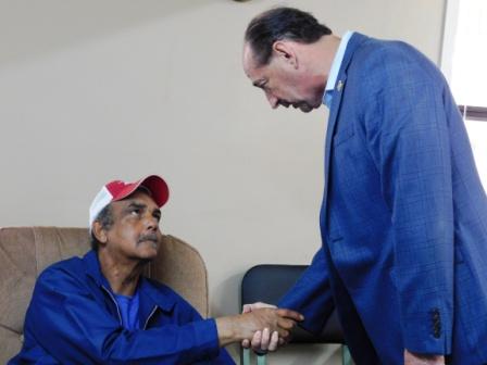 Adkins visits Clinton on swing through Purchase