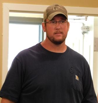 Farmer asks Comer for help in soybean kills