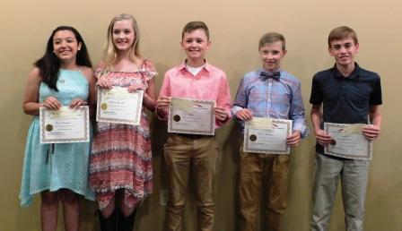 Young Historians 2017: Studying history in 7th grade earns rewards and cupcakes