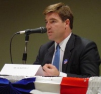Dem Debate 5/7/10: Candidates disagree on cap and trade 
