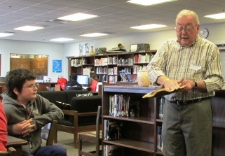 Local Artist Works With Students 